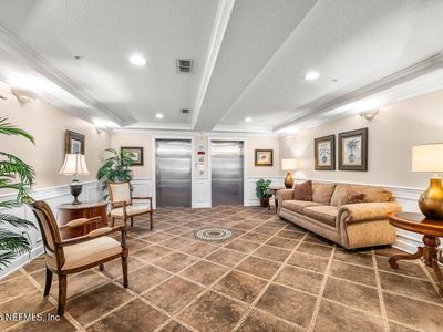4480 DEERWOOD LAKE Parkway #352