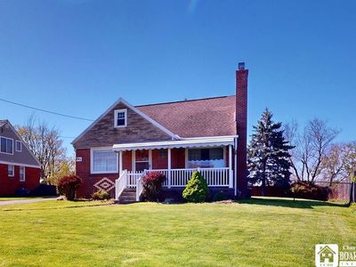 645 Mapleview Rd