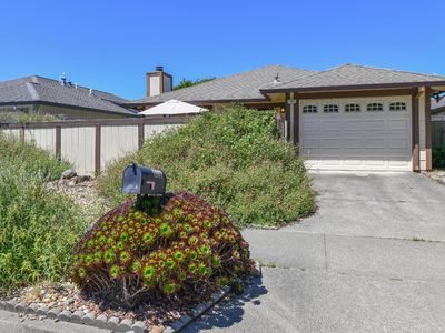 1907 Genoa Place