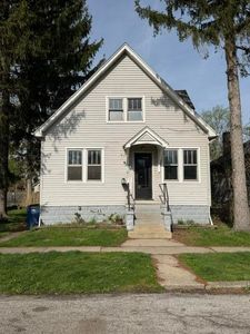 2744 Fayette St