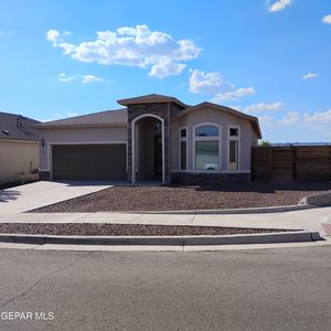 301 S Manzanita Dr