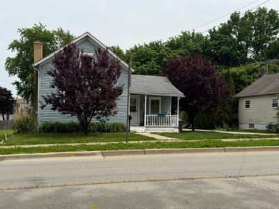 Property at 723 State St, Lemont, IL