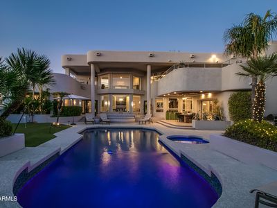 9363 E CALLE DE LAS BRISAS --