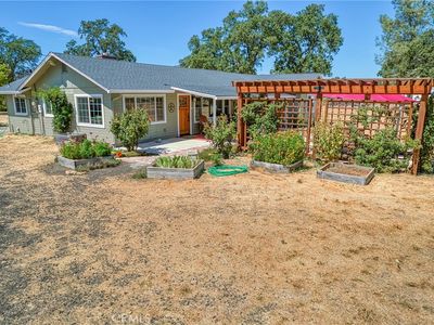 21369 Santa Clara Rd