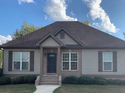Property at 1100 Adams St, Thorsby, AL