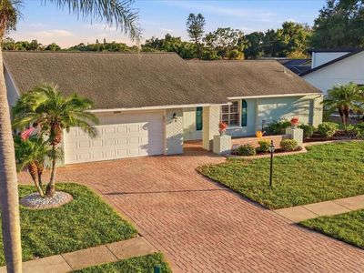 4140 Eastwood Dr