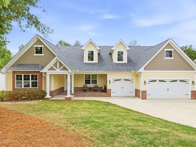 104 Pinelands Pl