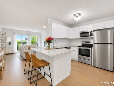 Property at 950 Cove Road #C8, Stamford, CT
