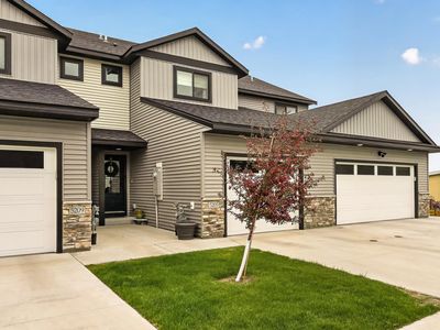 Property at 5205 Harvest Square Pl NW, Rochester, MN