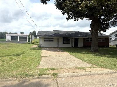 701 Michael St