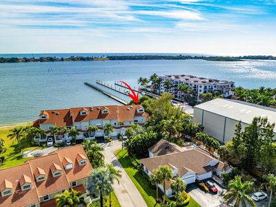 31 S Lakeshore Drive