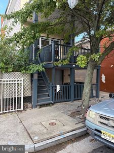 111 N Florida Ave