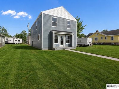 608 Main St
