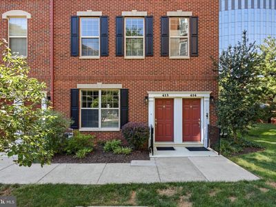413 Regatta Dr