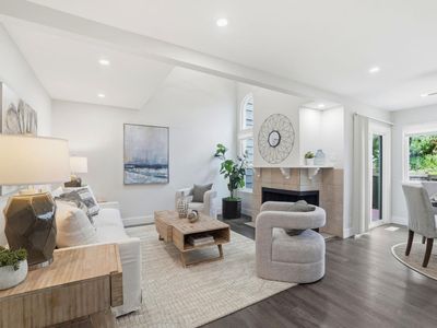 1548 Camden Village Cir