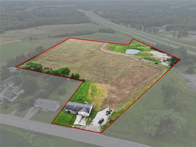 2415 W Saint Joseph St