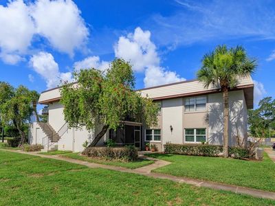 27 WINDTREE LANE #102