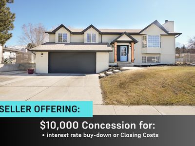 11067 S Windy Peak Ridge Dr