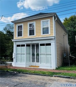 625 Grove Ave