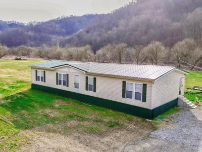 729 State Highway 194 W