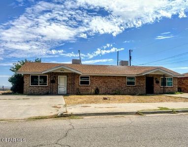 8614 & 861 Echo St
