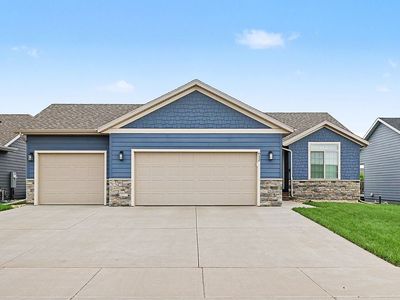 612 Prairieside Trl