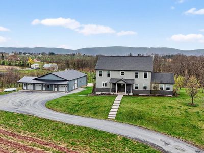 350 Middle Rd
