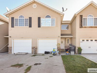 Property at 2057 S Eagles Homestead Dr, Ammon, ID