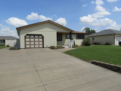 2205 S Ohio St