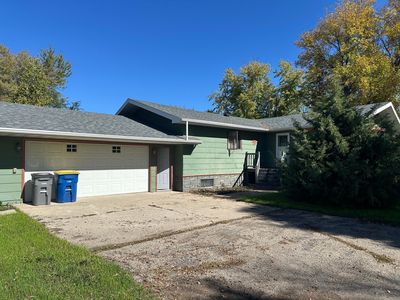 Property at 408 3rd Ave NW, Lamoure, ND