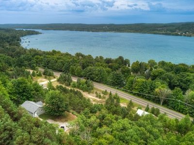 2503 S Lake Leelanau Dr