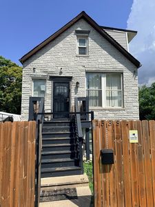 1533 S Kilbourn Ave