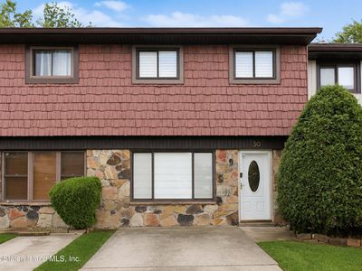 30 Sutton Pl