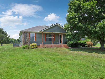 1812 Golden Valley Dr