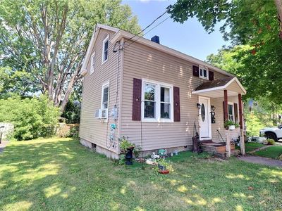 9 Redfield Ave