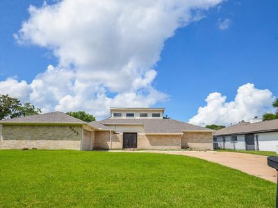 3022 Cypress Point Dr