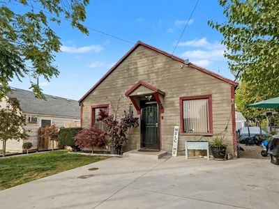 1106 Kearney Ave