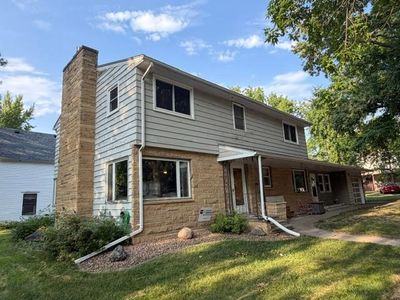 501 Grove Ave