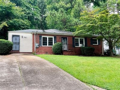 Property at 1915 Meadow Ln, Decatur, GA