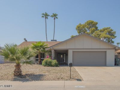 3953 W GLENAIRE Drive