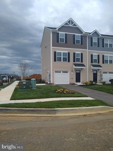 62 Rhea Dr