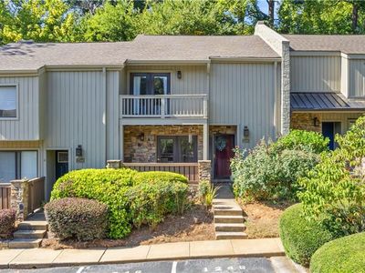 1246 Druid Knoll Dr NE