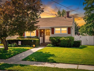 27 Lakeview Dr