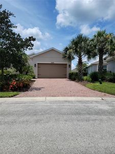 3497 Fallbrook Dr