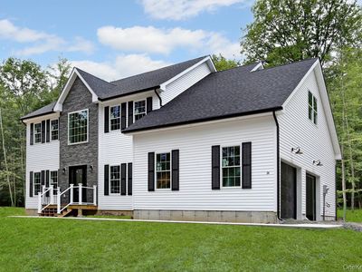 24 Forest Hills Lane