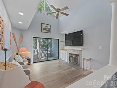 327 Northwest Dr