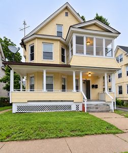 45 Middlesex St