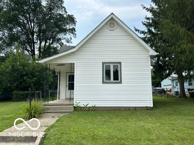 1209 Walnut Ave