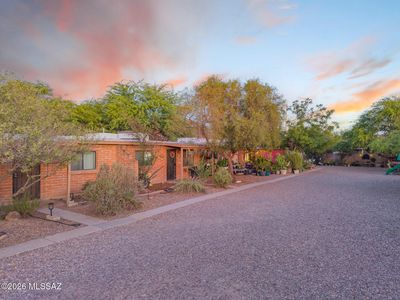 3516 E Florence Dr