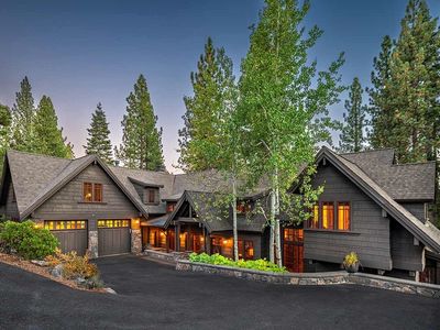 8652 Lloyd Tevis Dr